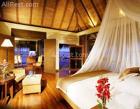 Four Seasons Resort 8